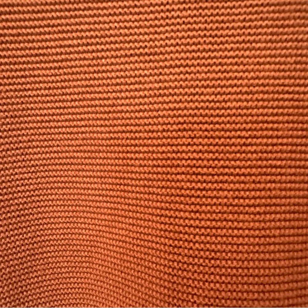 Uniqlo Women's Sweater - Brown - Picture 8 of 8